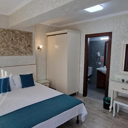Konukevi Florian 3*